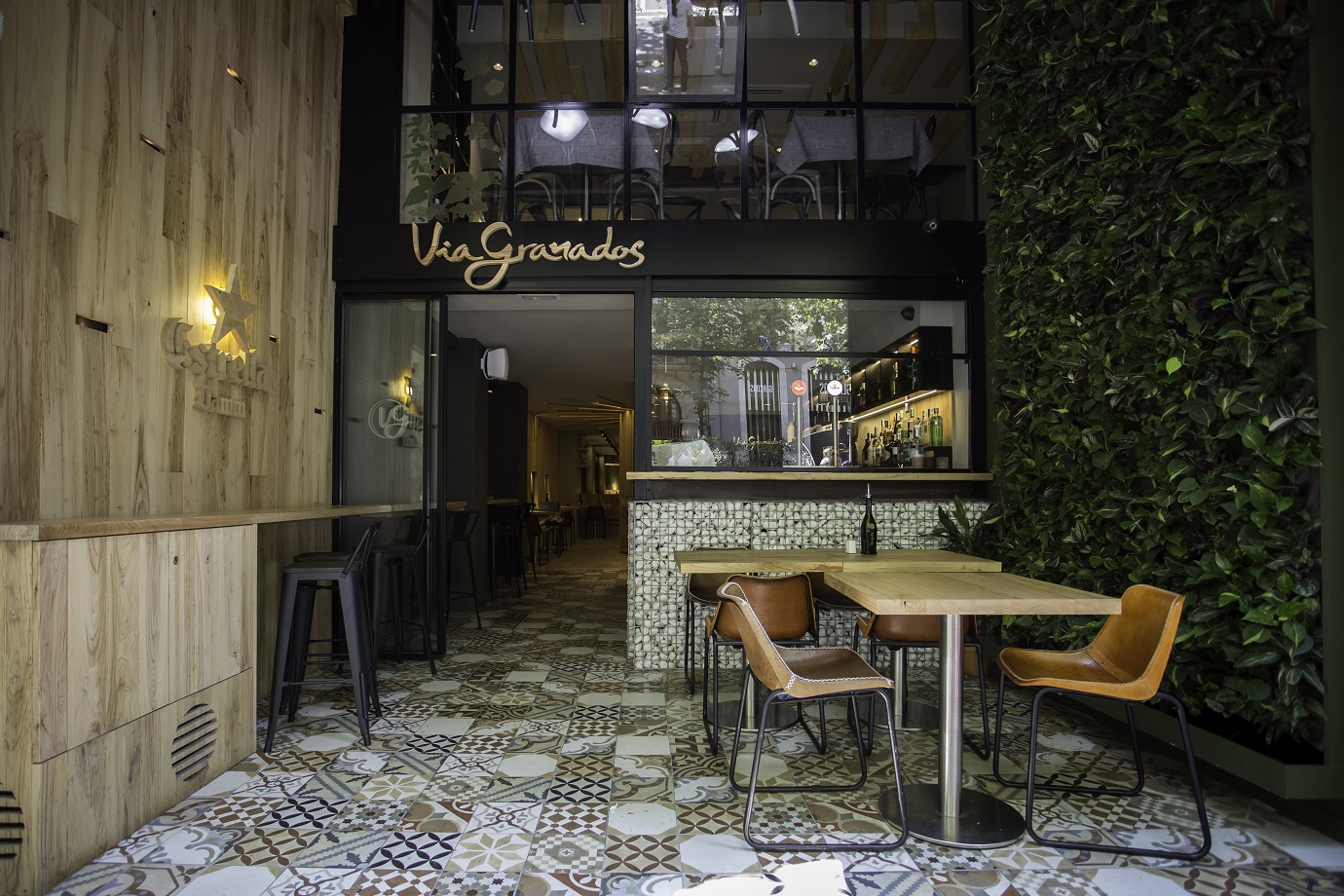 Restaurant Via Granados: un projecte d'interiorisme integral amb cinc sentits